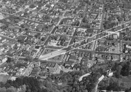 A2010-001.101 Aerial of close-in SW Portland 1938